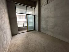 九龙湖西站对面 地铁口带阳台的现房Loft公寓