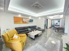 业主换房 急售 壹品湾二期 精装修 自住装修材料 中层 各付