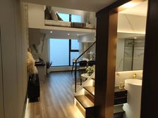 吾悦广场对面6千出头的现房复式公寓,民用水电