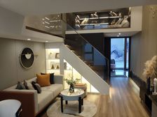 扛不住降价了!高新吾悦广场对面单价6千的现房Loft公寓