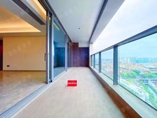 保利天悦 4房 188平方米采光好 环境好 住着舒服