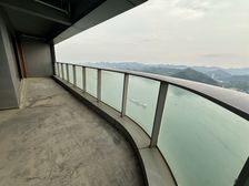 宜昌国际广场 豪ZHAI天花板 一线正江景大4房