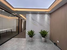 地铁口现房新装182平带家具 实地注册 配套成熟