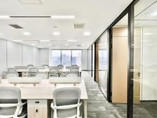 地铁口新装小户!3隔间20工位丨上下班电梯不打挤丨汇日央扩