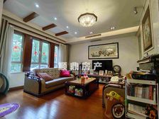 山水两层联排 精装修 前后双院子 看房方便 户型好 开间大