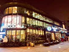 虹桥路独栋复式丨独享超大露台丨展示三面采光丨可商可办丨随时看