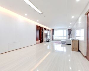 海逸天成 299平 精装看海景 国外业主 出价差不多就卖
