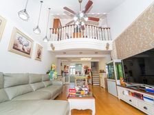 杨浦核心丨烫金地段丨稀却复式带露台丨买一层送一层丨精装送车位