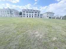 保真!直接业主.多套可看.私家草坪5500平.临海观景