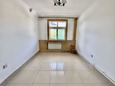 马鞍山路58号院 正规2居室 婚房装修 采光好 空间大不临街