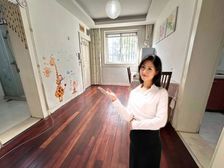 总监力荐!送车位,美丽家园模范小区,业主降价急售,交通方便!