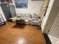 小区中间位置,近地铁,全明户型,低楼层适合居住