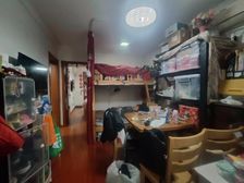 金丰小区 装修好 出行方便 中间楼层采光好 近地铁 满五