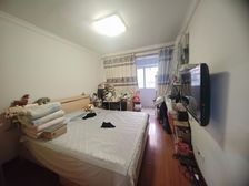 金丰小区 近地铁 装修好 出行方便 南北通透 医疗配套成熟