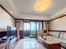 独立电梯入户,小区中间位置,附B1车位