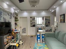 精装好房 飞机户型 中间楼层 看房方便