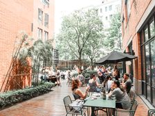 愚园里|江苏路地铁口舜元企业!愚园路设计创意工作室安垦AIR