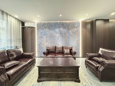 高碑店 独栋出租门口停车 办公接待 集团驻京办 KTV