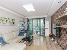 品质小区 自带人工湖 景观房 精装修 接受长期置换 诚意出售