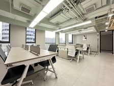 团结湖丨三里屯SOHO丨中国红街丨世茂工三丨精装修带家具