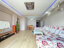 国庆 业主急售 轻轨房18号线 正规四房 性价比高