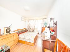 近轨交 中间楼层采光充足 满五年v一 周边商圈配套齐全