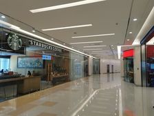 国贸财富中心商业直租可医疗茶馆美容美发形象展示