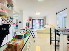 富通自在城3房2厅高层朝南带精装有人在住看房提前预约没欠款