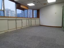 五羊邨地铁口!75平起租,整层1860平,可灵动组合