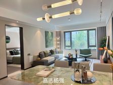 朝阳东四环!地铁7号线焦化厂站,单价6. !融创精装现房