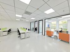 亦庄写字楼2元全含,50一500平整层独栋都有全部清盘含家具