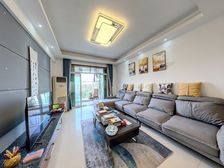 御隆廷 精装3房急售