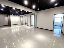 兴创国际中心 155平精装 带到顶 干净整洁领包入住