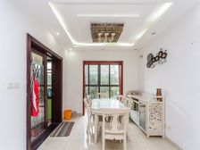 世家苑品质4房,户型如图采光无影响房东诚心出售