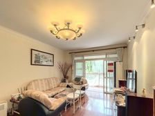 小区前排小洋房,南北双阳台大飘窗,闸北公园景观!