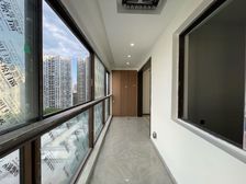 渝中区 双轻轨站旁 2022年次新小区 业主急售随时看房