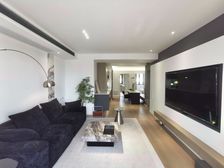 小区楼网位置!高区大三房!带产权车位!房东婚房装修!拎包入住