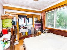 忠烈小区 2室1厅1卫 简单装修 265万元