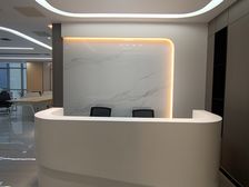 康宁街地铁口亚新广场户330平可定制装修配家具出租