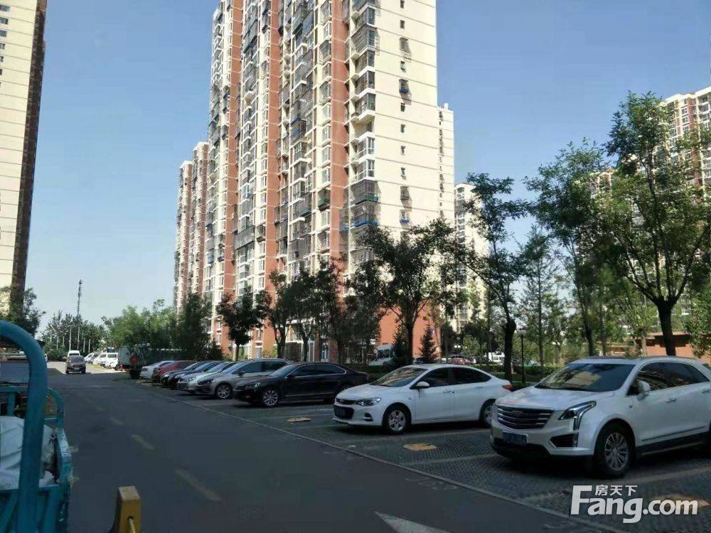 鸿博家园（二期f）全齐2居室，临近地铁，4500月