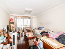 业主出国急售 三次调价只为卖掉 电梯小洋楼 带固定租约车位