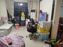 品质小区 飞机户型两房朝南 全明落地明窗
