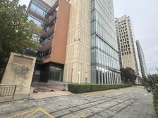 李乃滨推荐中融信托大厦二层1995平招湘菜粤菜,川菜鲁菜火锅