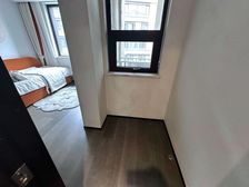 万科翡翠山语(别墅)180平265万3室2厅3卫