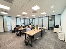 特价特价财源IFC 精品小户型250平 正对电梯户型方正