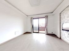 临港人才3月社保可买,近健平得房率80%多,中间位置