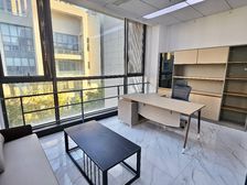 精装小户型!地铁近!大落地窗!户型方正!园区停车方便!