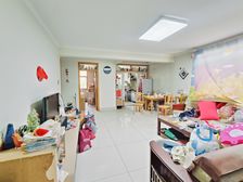 三庆新馨家园 好楼层 三居室 客厅有窗 南北通透 无高税