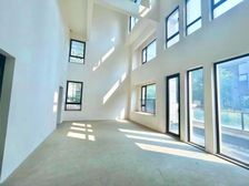 新上联排端户 大花园200平 带私家电梯 南北通透 满二