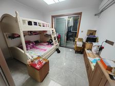 南北通透2室,精装修,仅190万,随时看房,满五年唯、一